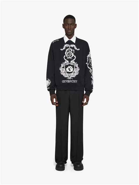 givenchy flanell hemden|Givenchy crest sweatshirt.